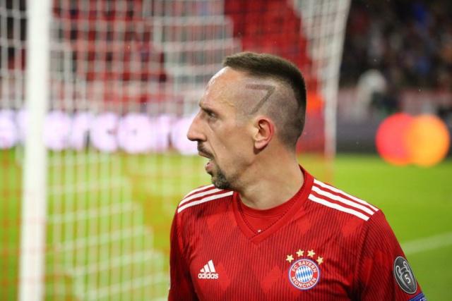 是球场上的 是球场上的