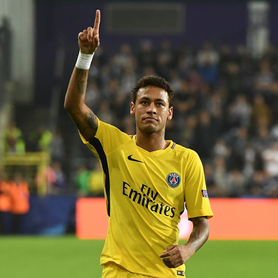 对于一名足 对于一名足